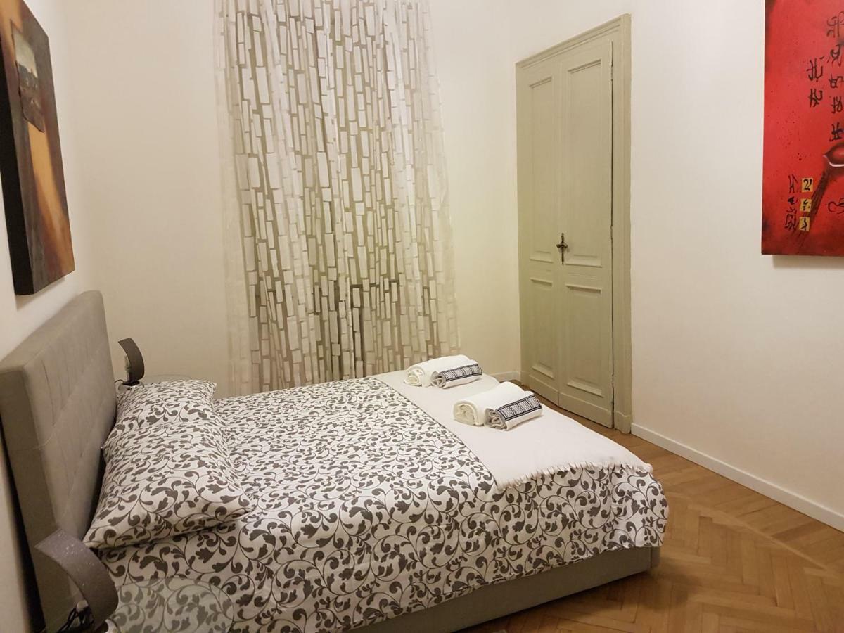 Giuria 35 - Elegante Ed Accogliente Nei Pressi Del Valentino Apartment Turin Bagian luar foto